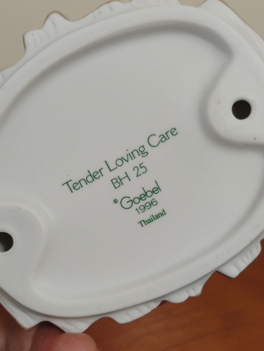 Goebel 1996 Porcelain Tender Loving Care By Berta Hummel - Picture 2 of 10